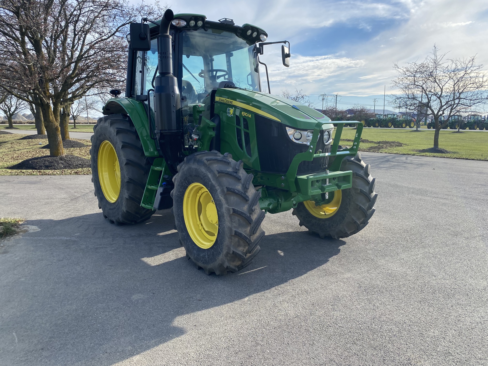 2023 John Deere 6110M Image 2