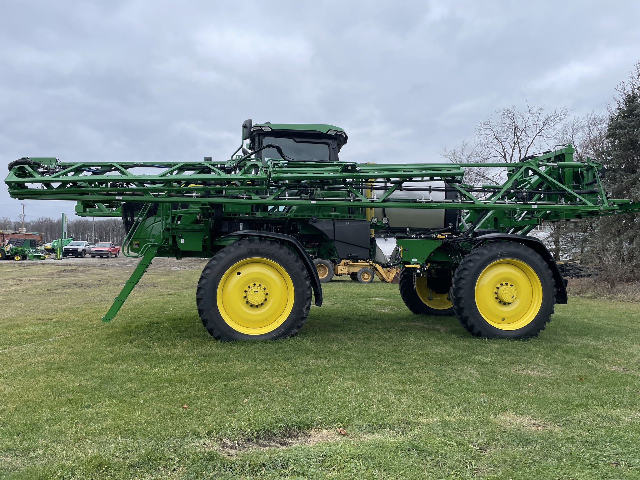 2023 John Deere 408R SelfPropelled Sprayers Berkey, OH