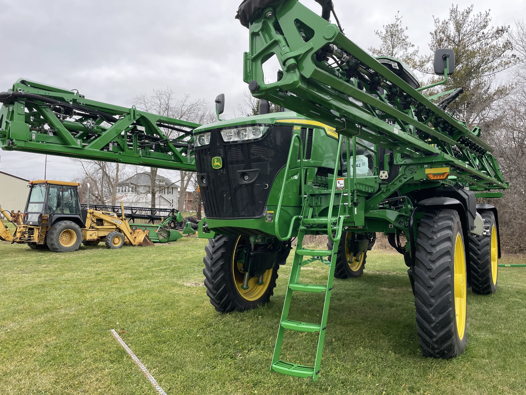 2023 John Deere 408R SelfPropelled Sprayers Berkey, OH