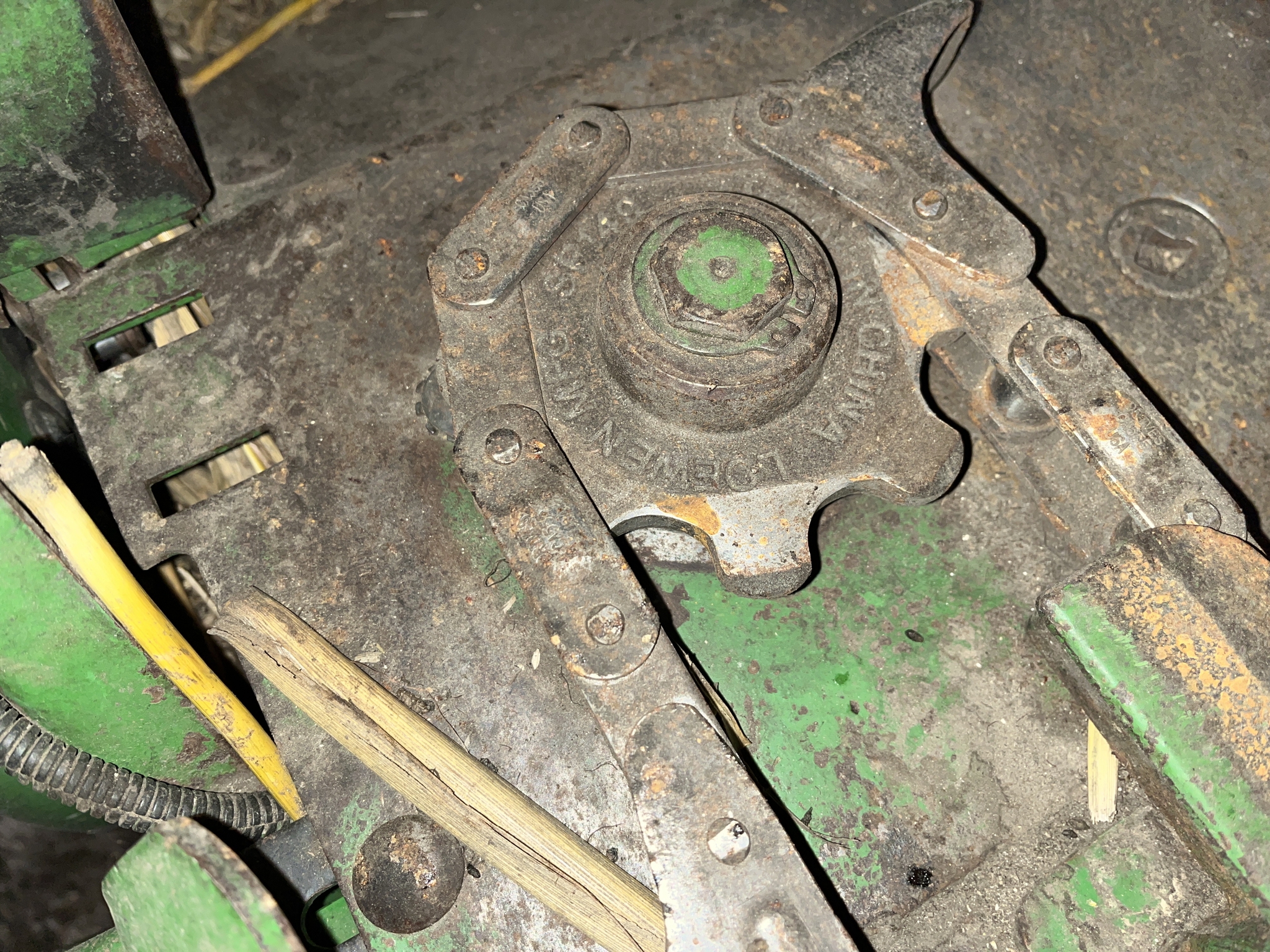 2002 John Deere 893 at Heritage Tractor in Dixon, IL