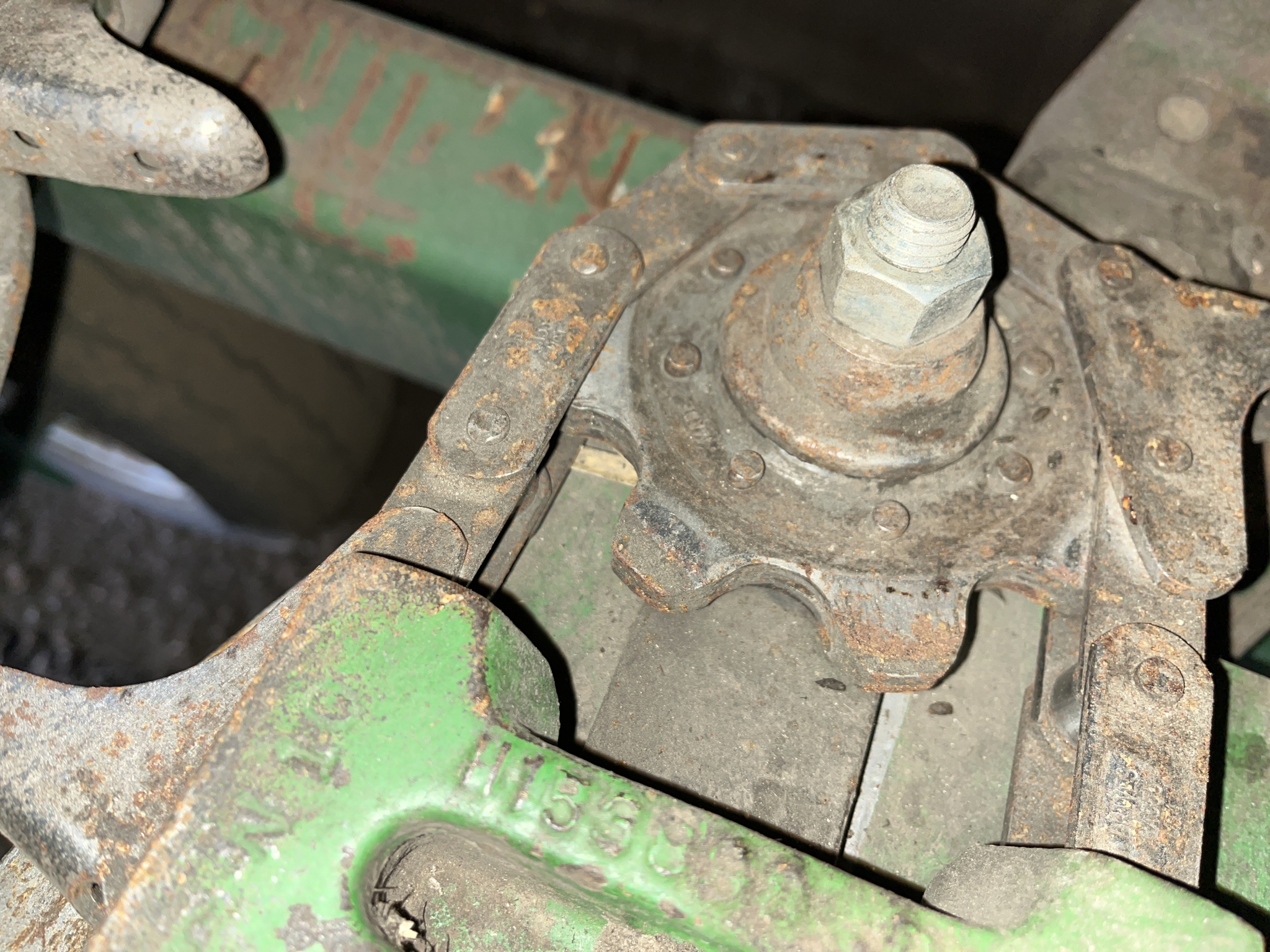 2002 John Deere 893 at Heritage Tractor in Dixon, IL