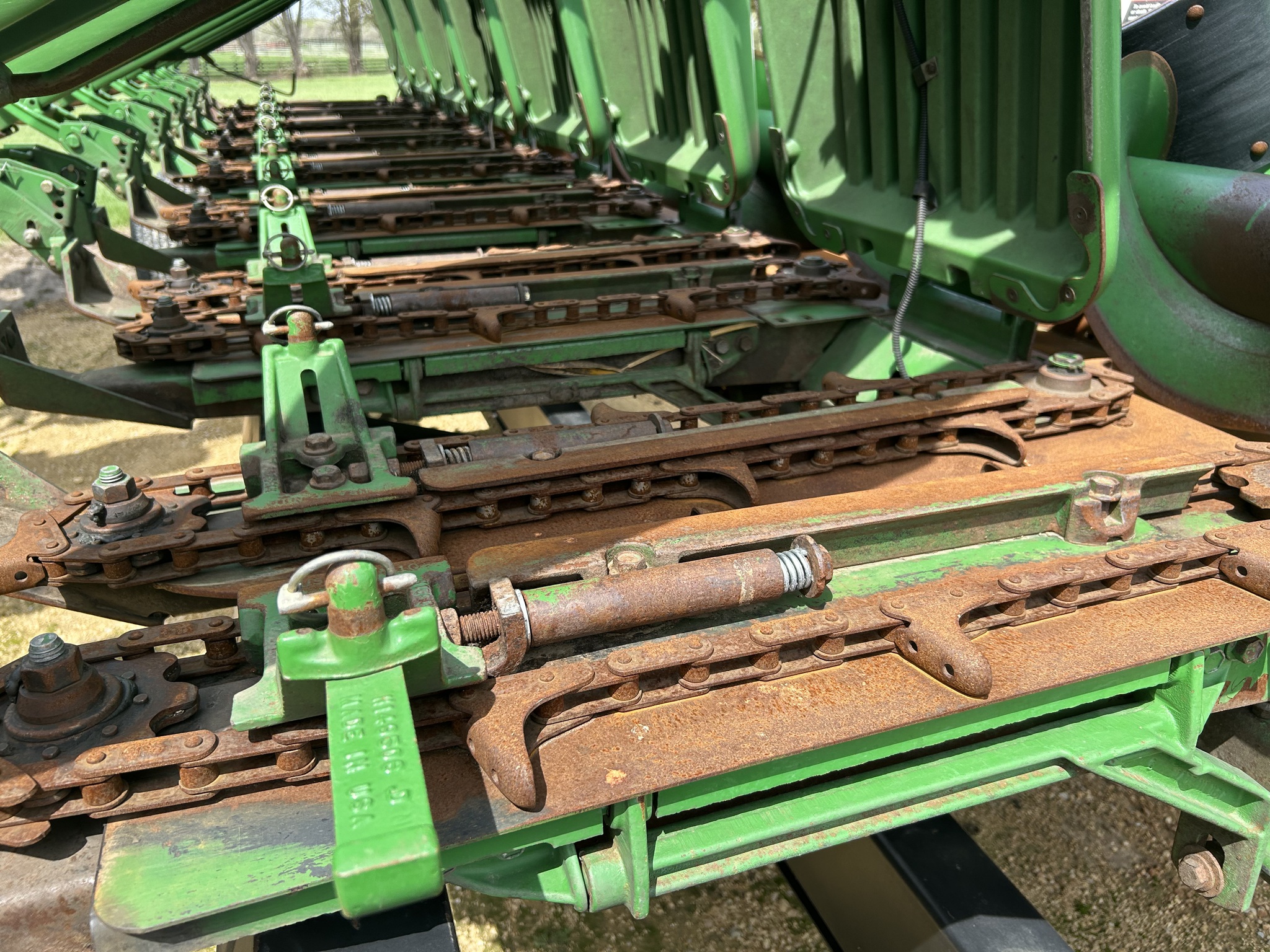  2002 John Deere 893 at Heritage Tractor in Dixon, IL
