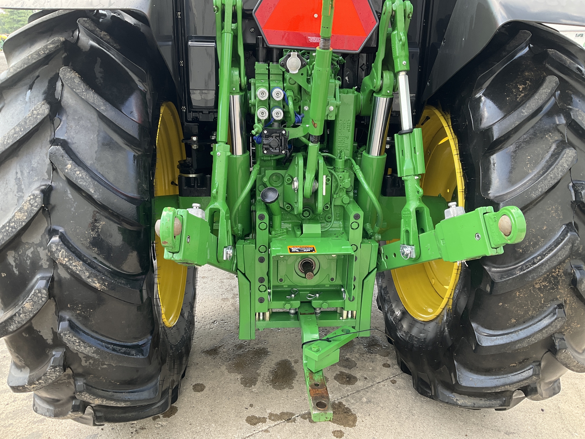 2024 John Deere 6145M Image 9