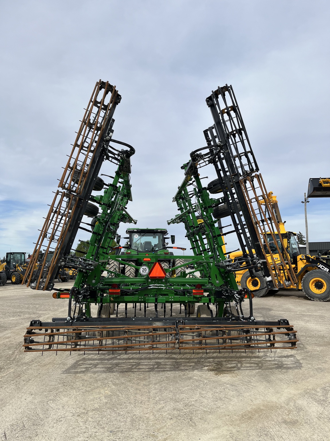 2021 John Deere 2230 Field Cultivators