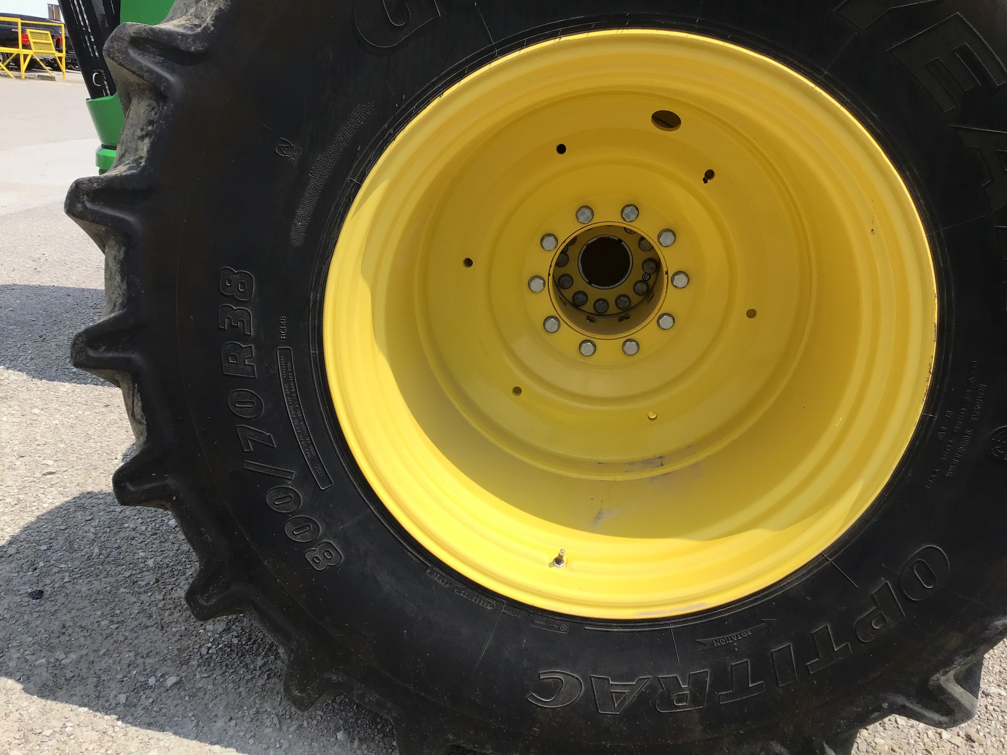 2021 John Deere 9520R Image 8