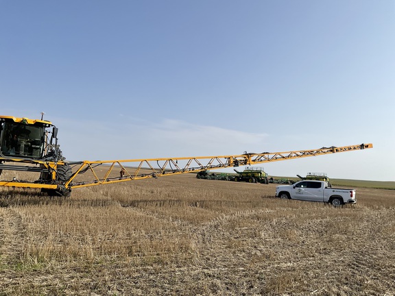 2024 Hagie STS16 - Photo11