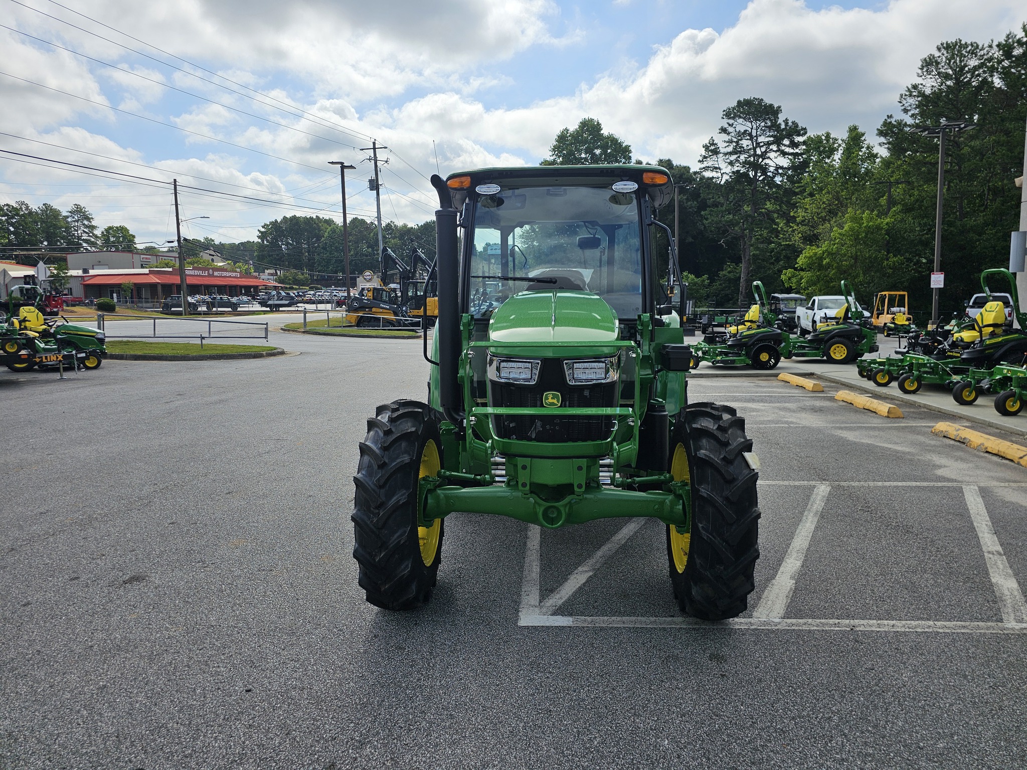 2024 John Deere 5067E Image 2