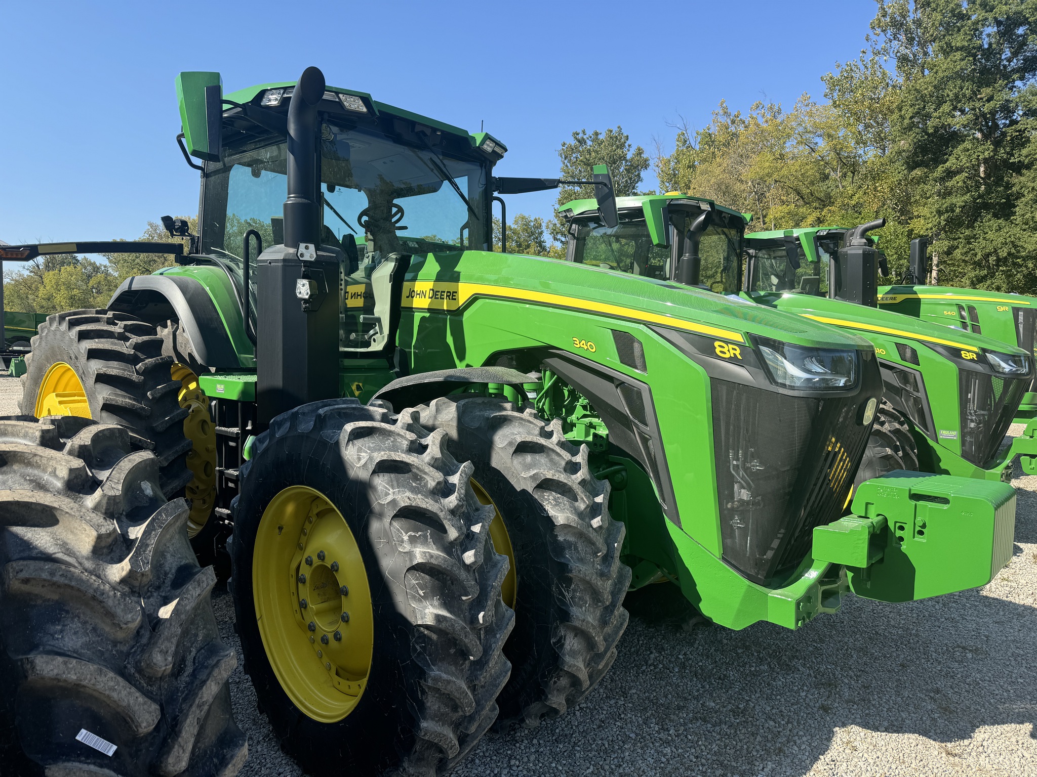 2024 John Deere 8R 340 Image 2