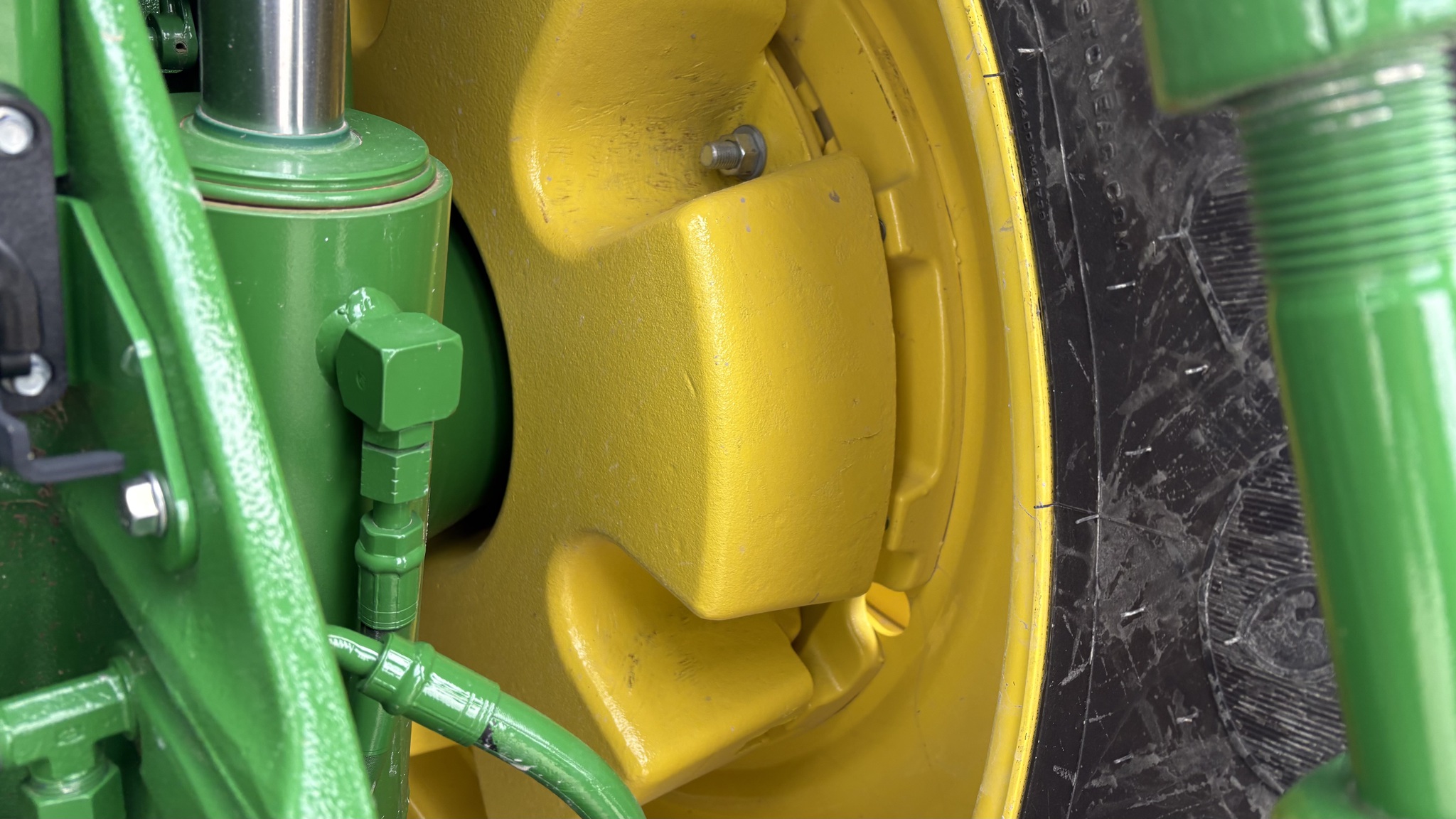 2024 John Deere 8R 340 Image 14