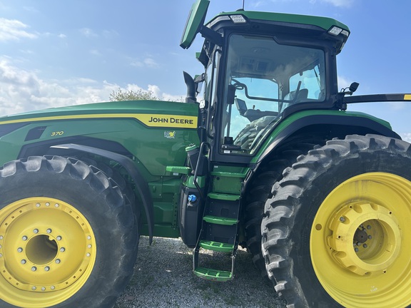 2022 John Deere 8R 370-2