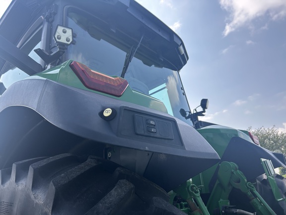 2022 John Deere 8R 370-8