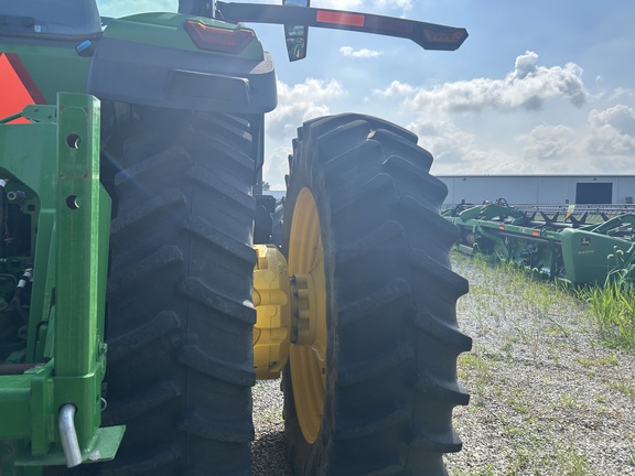 2022 John Deere 8R 370-13