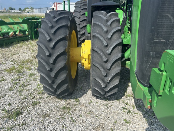 2022 John Deere 8R 370-17