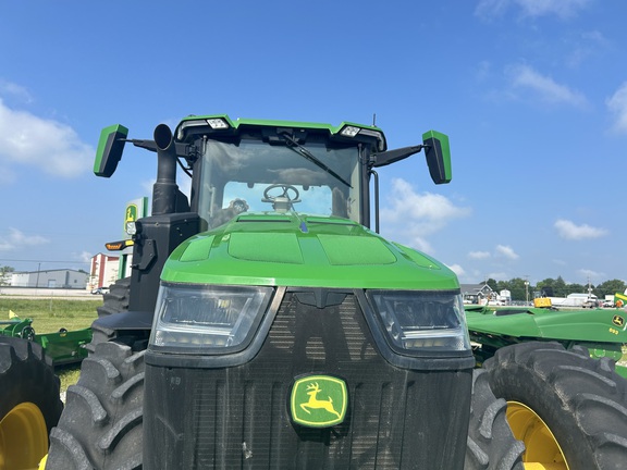 2022 John Deere 8R 370-19