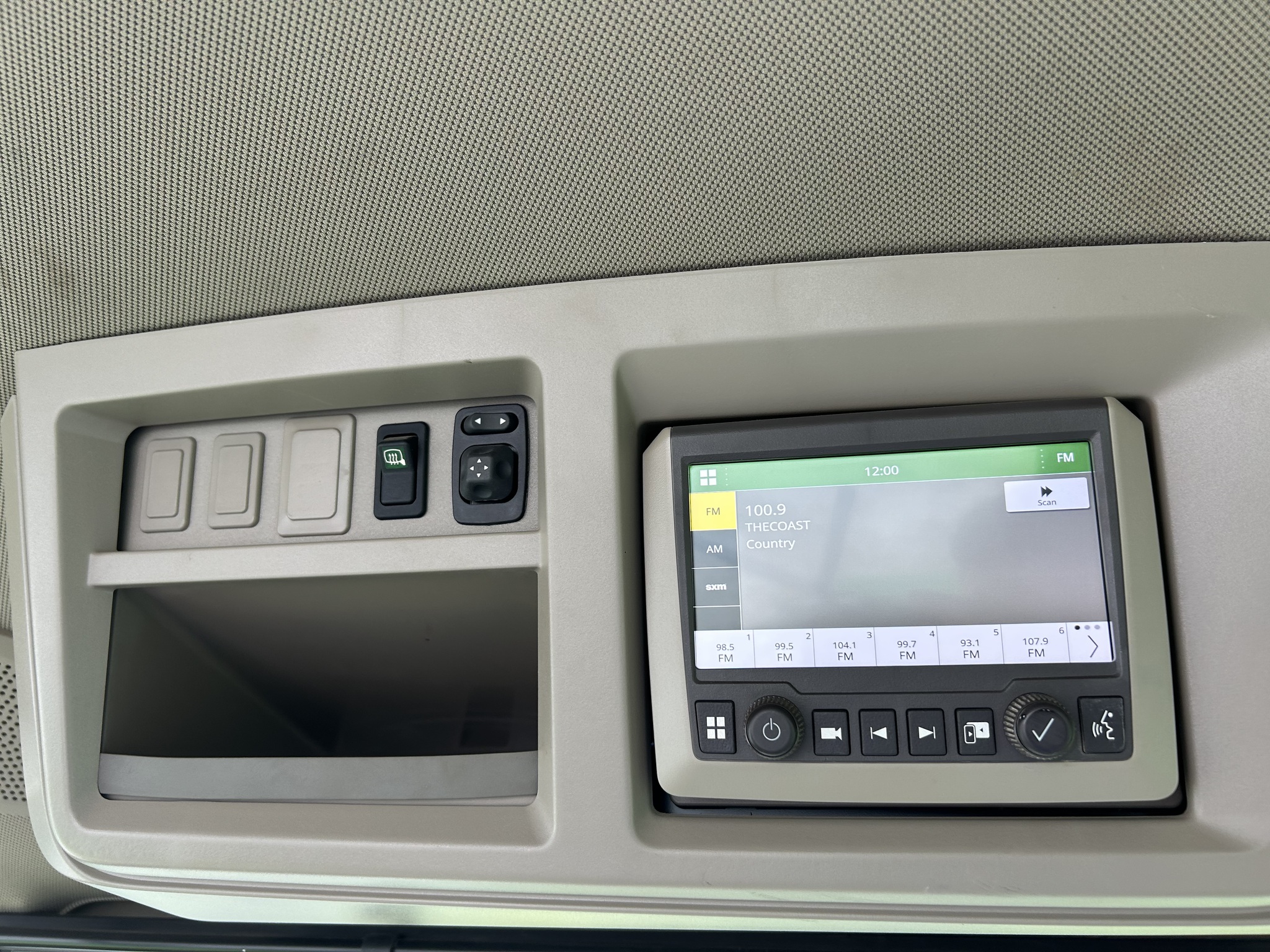2022 John Deere 8R 370 Image 20