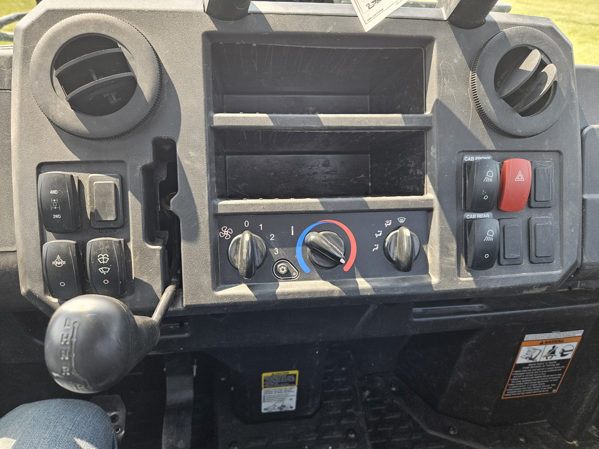 2023 John Deere XUV 835M Image 20