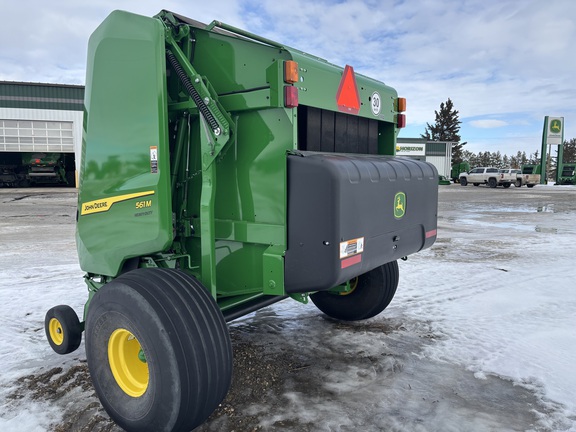 Used 2024 John Deere 561M Round Balers at Horizon Ag & Turf in Warburg, AB - Photo5