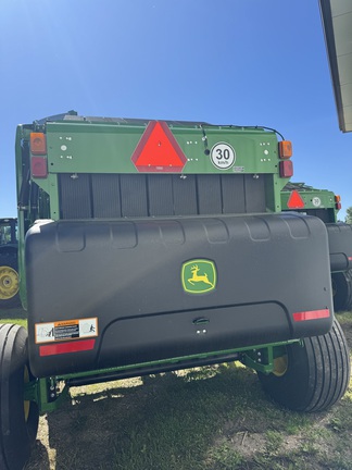 Used 2024 John Deere 561M Round Balers at Horizon Ag & Turf in Warburg, AB - Photo4