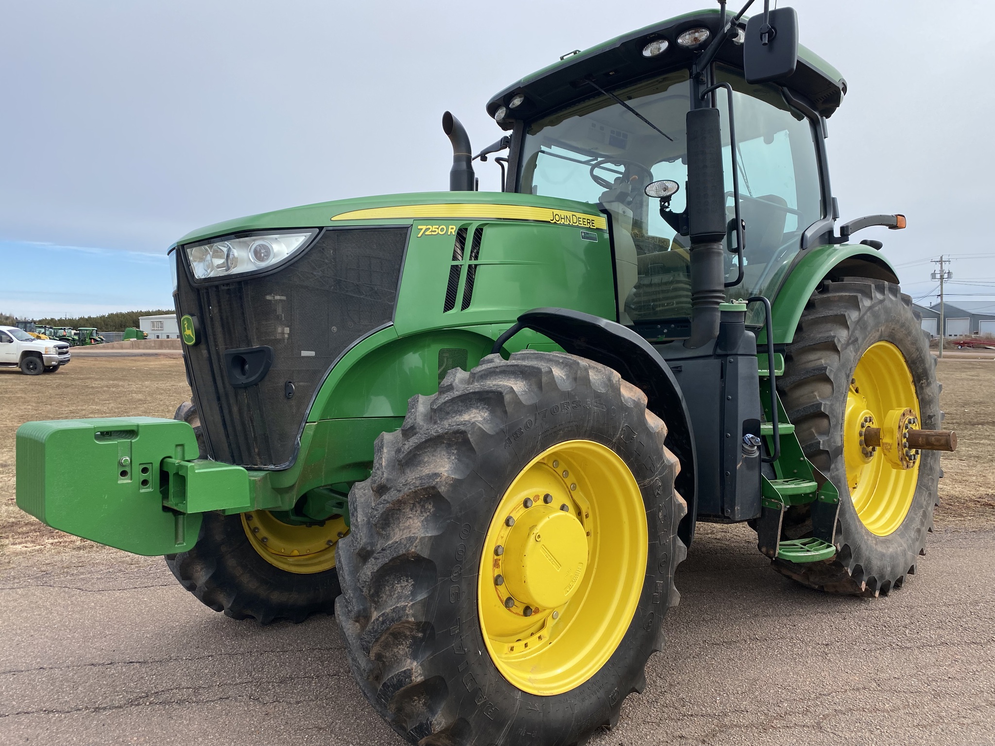 2014 John Deere 7250R Image 1