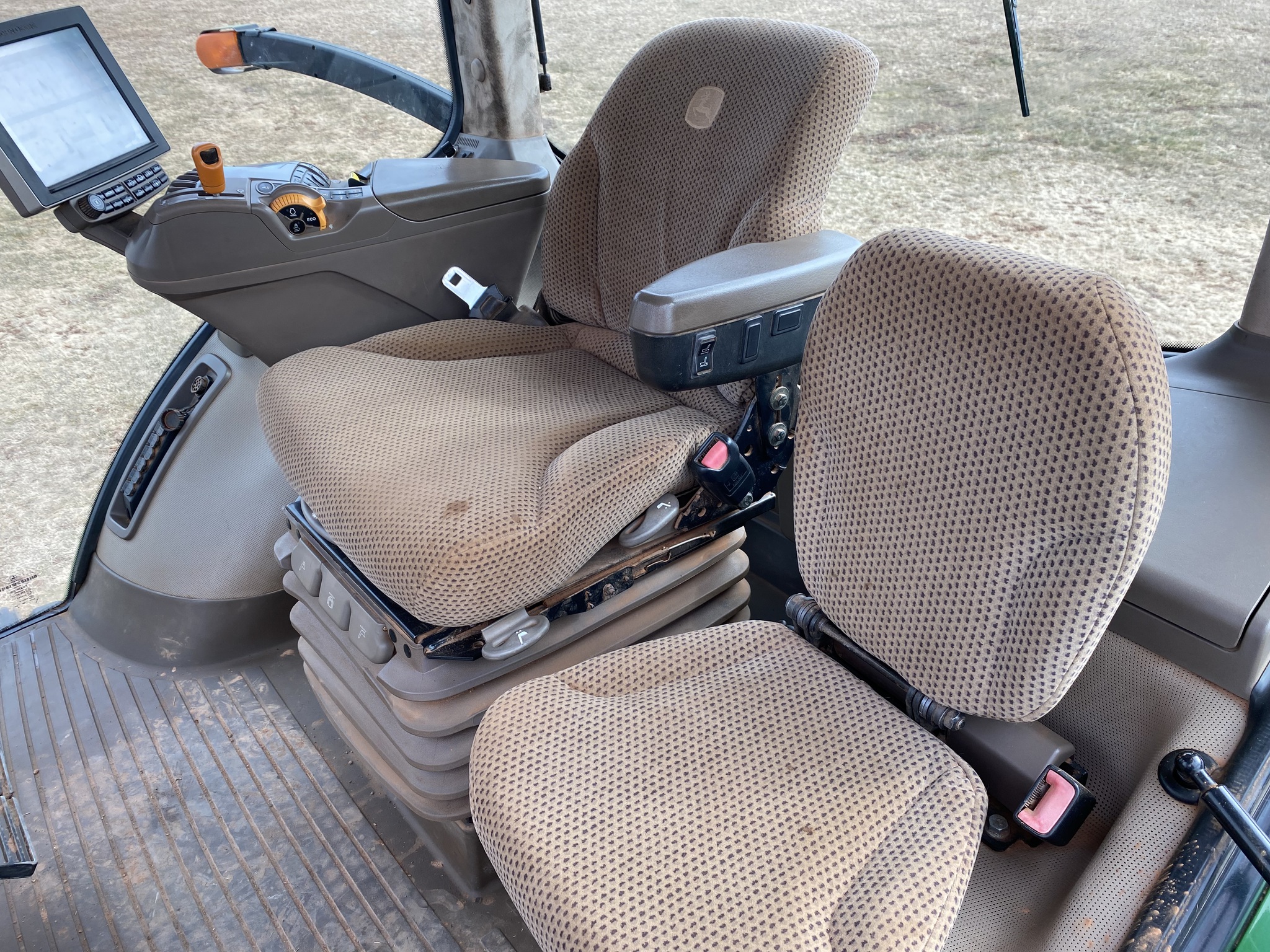 2014 John Deere 7250R Image 10