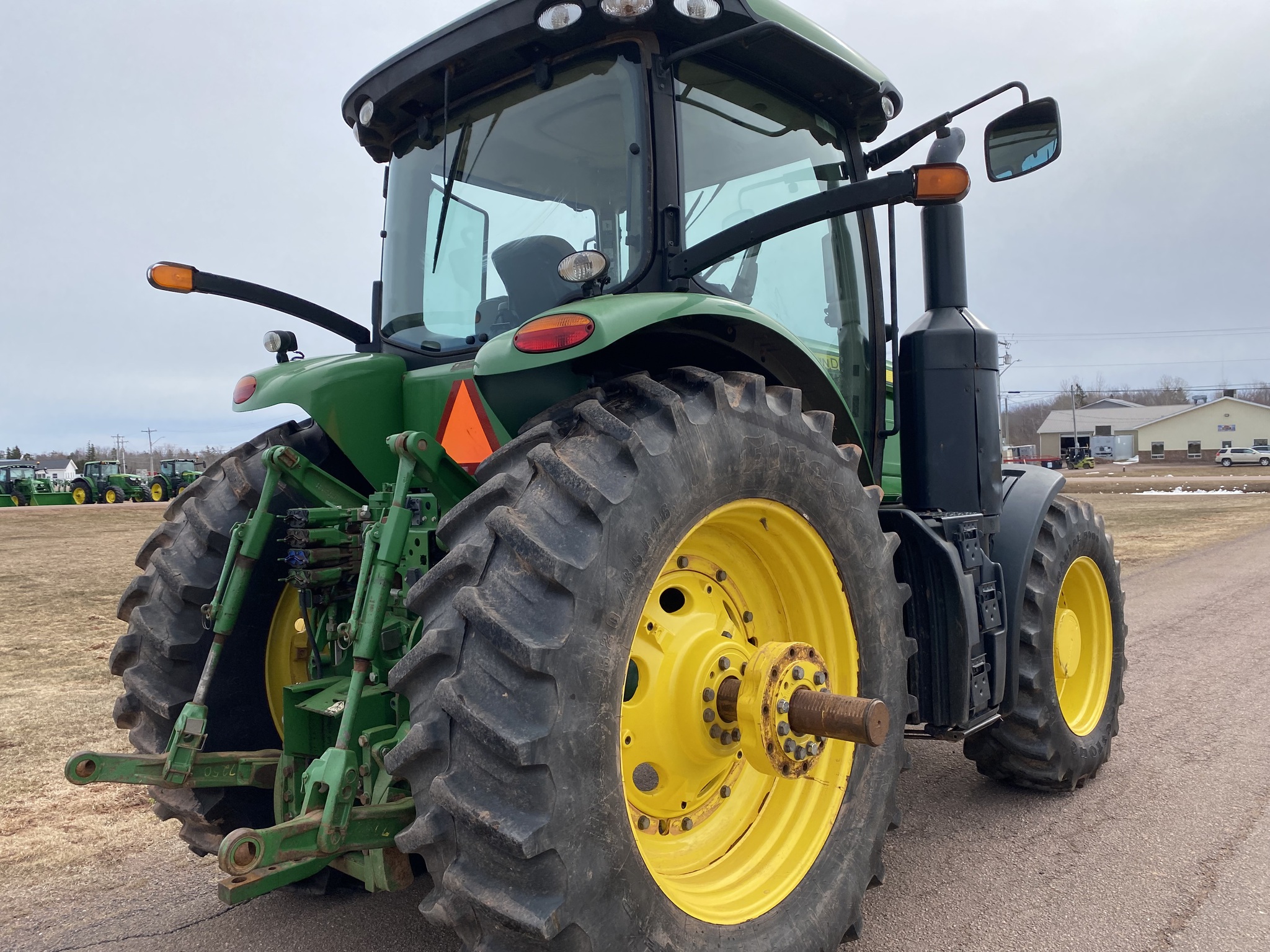 2014 John Deere 7250R Image 12