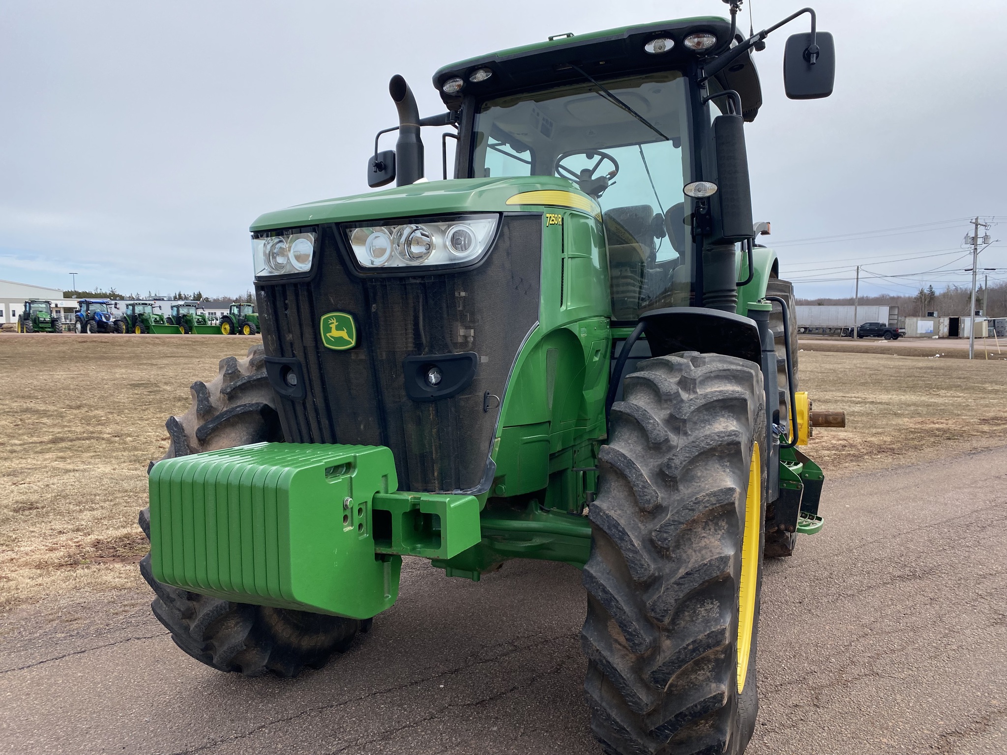 2014 John Deere 7250R Image 4