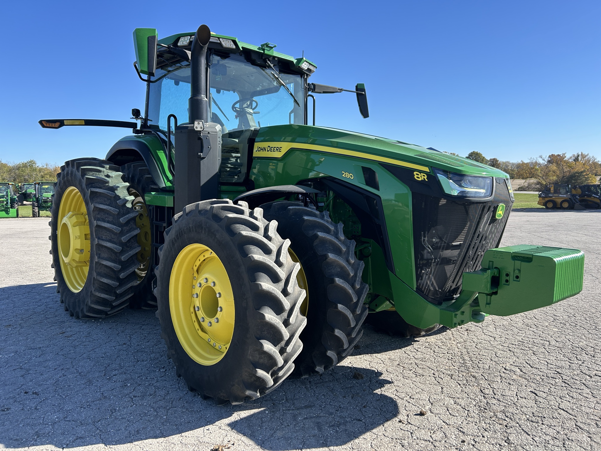  2022 John Deere 8R 280 at Heritage Tractor in Baldwin City, KS