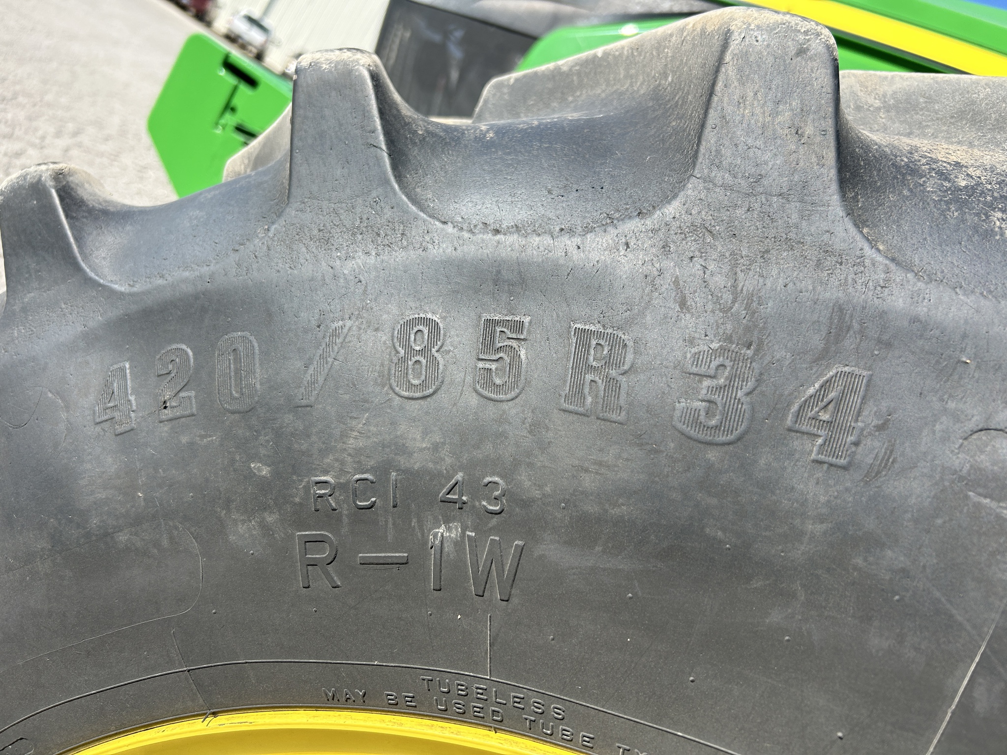  2022 John Deere 8R 280 at Heritage Tractor in Baldwin City, KS