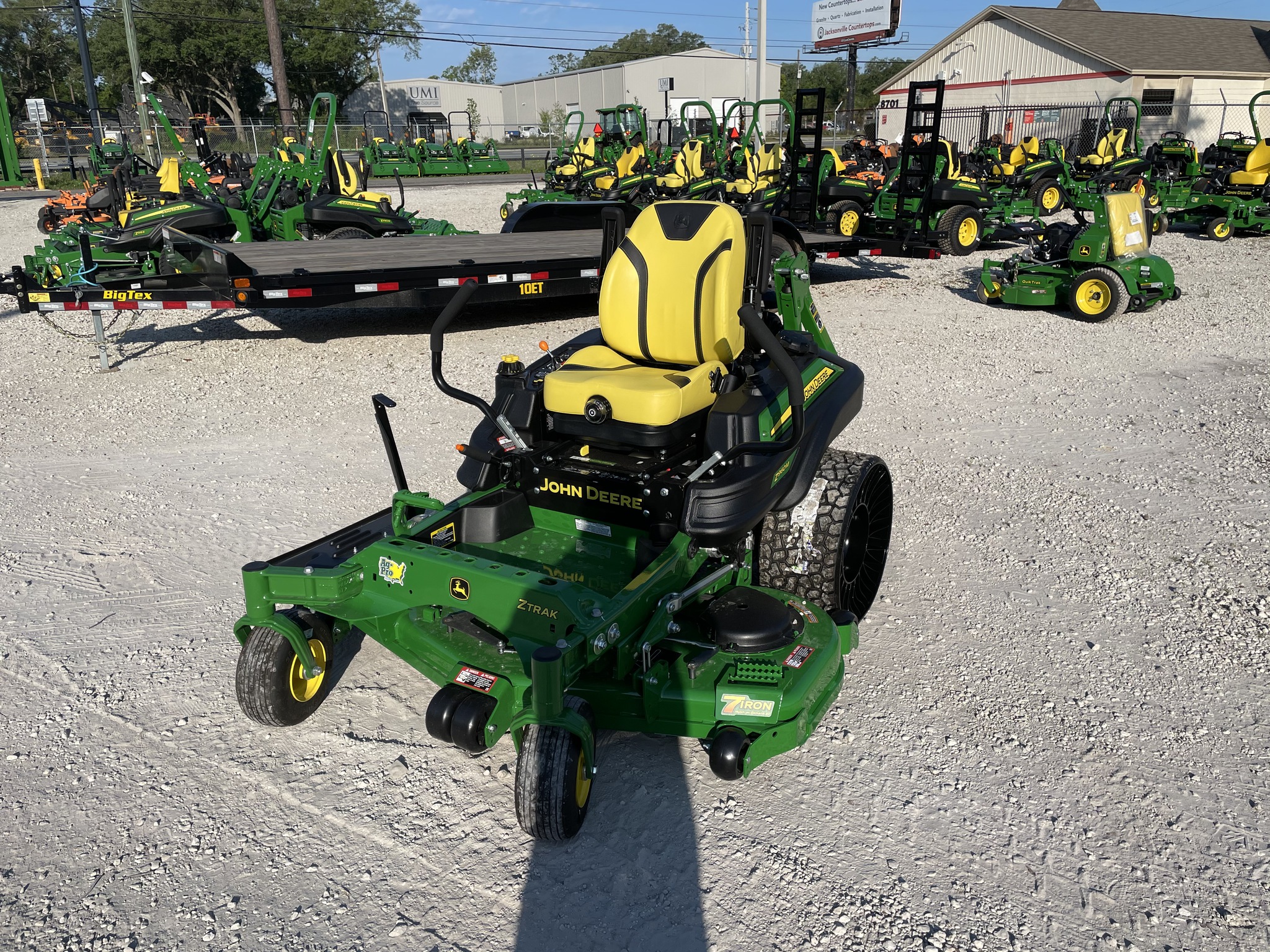 2025 John Deere Z960M Image 1