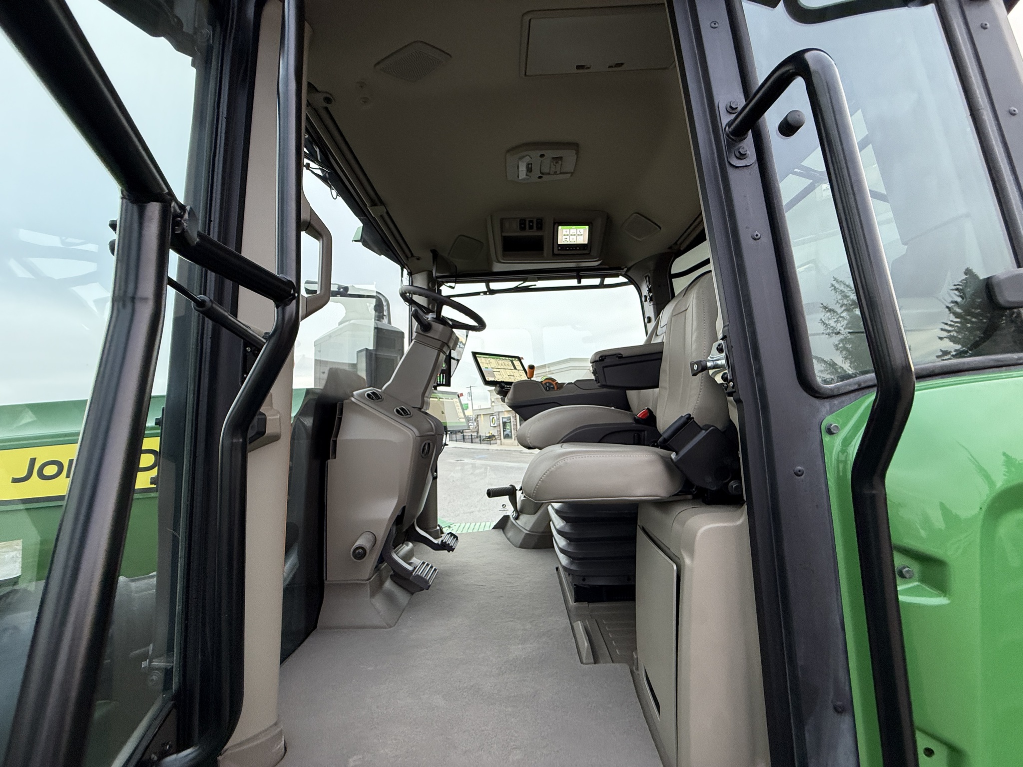 2024 John Deere 9R 590 Image 9