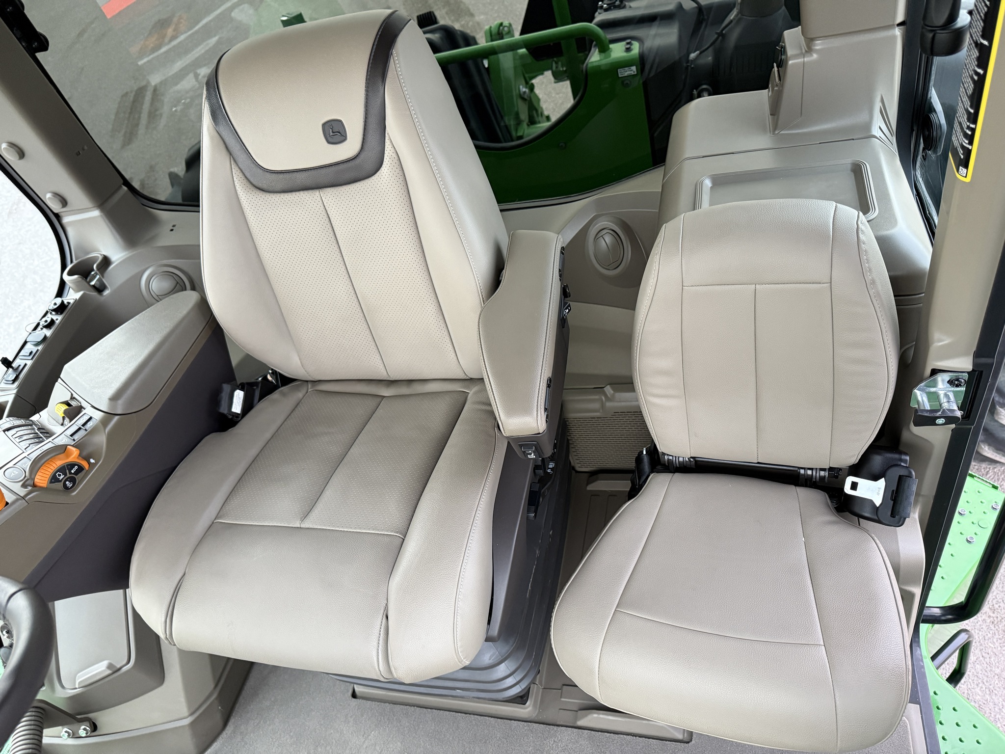 2024 John Deere 9R 590 Image 13