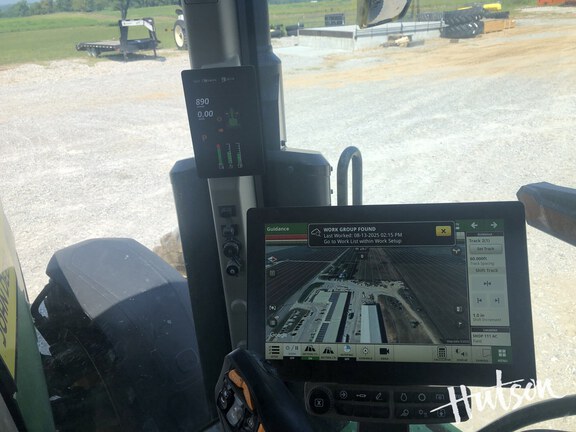 Photo of 2024 John Deere 8R 370