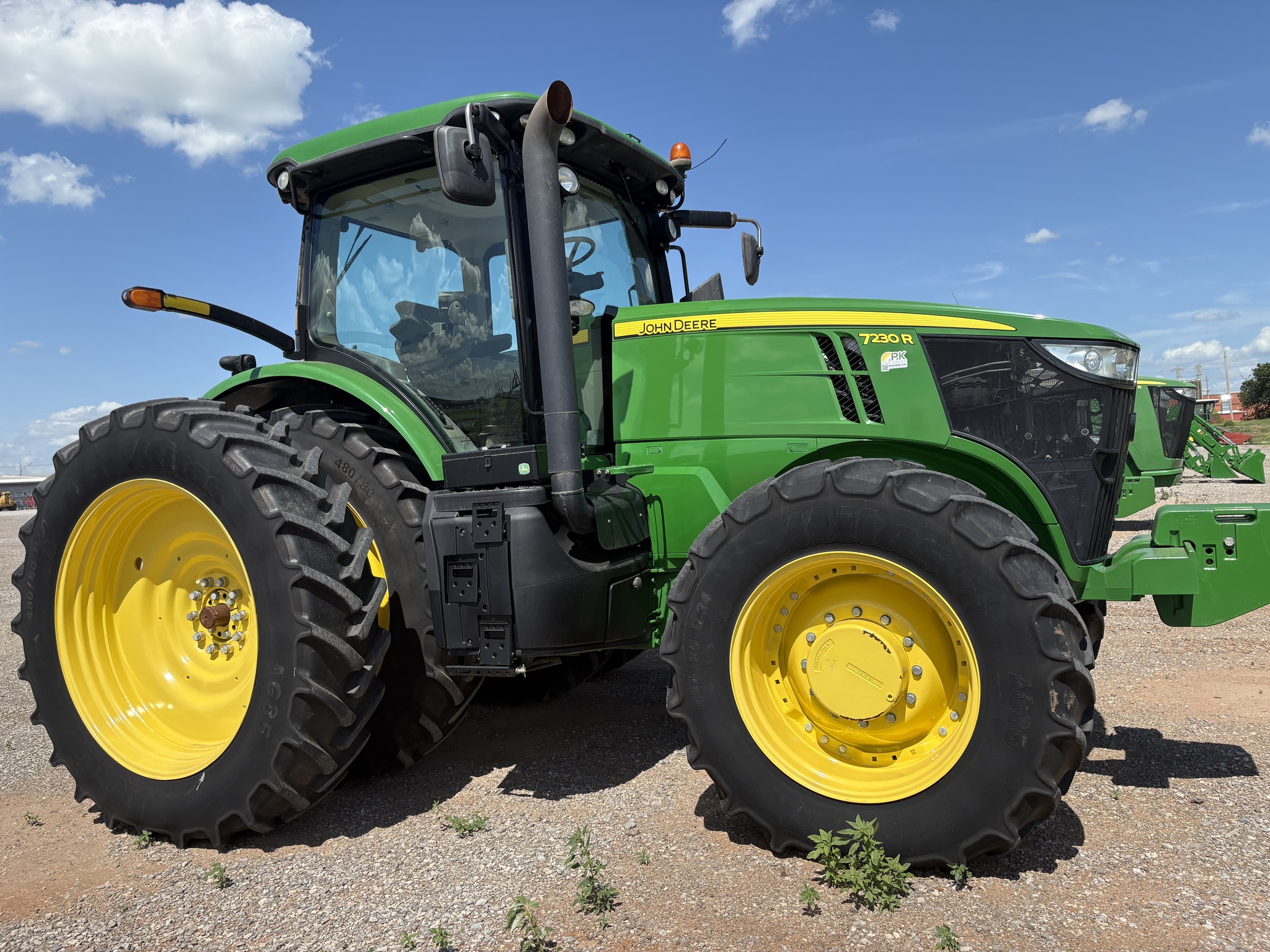 2013 John Deere 7230R Image 15