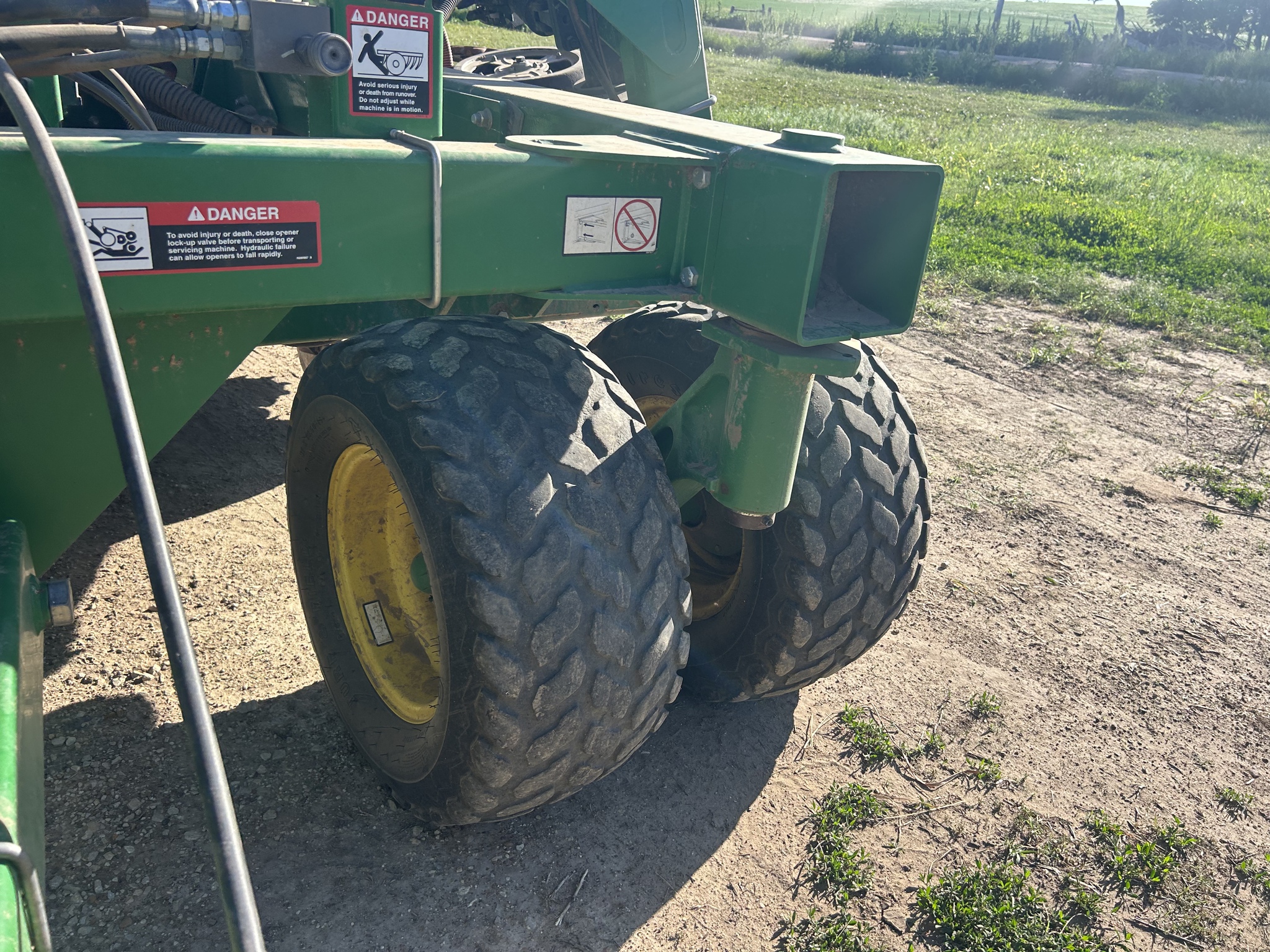 2015 John Deere 1890 Image 6