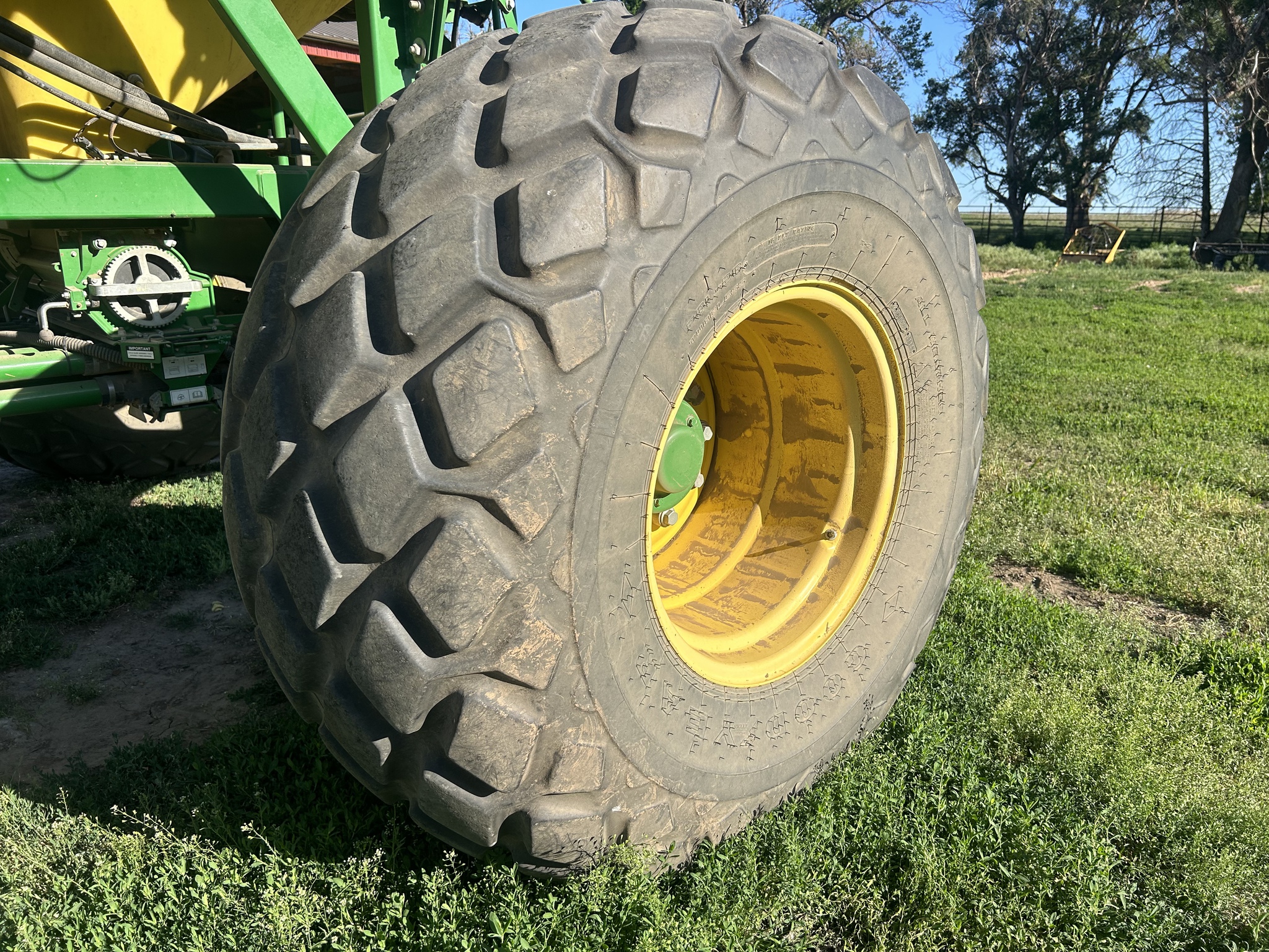 2015 John Deere 1890 Image 16