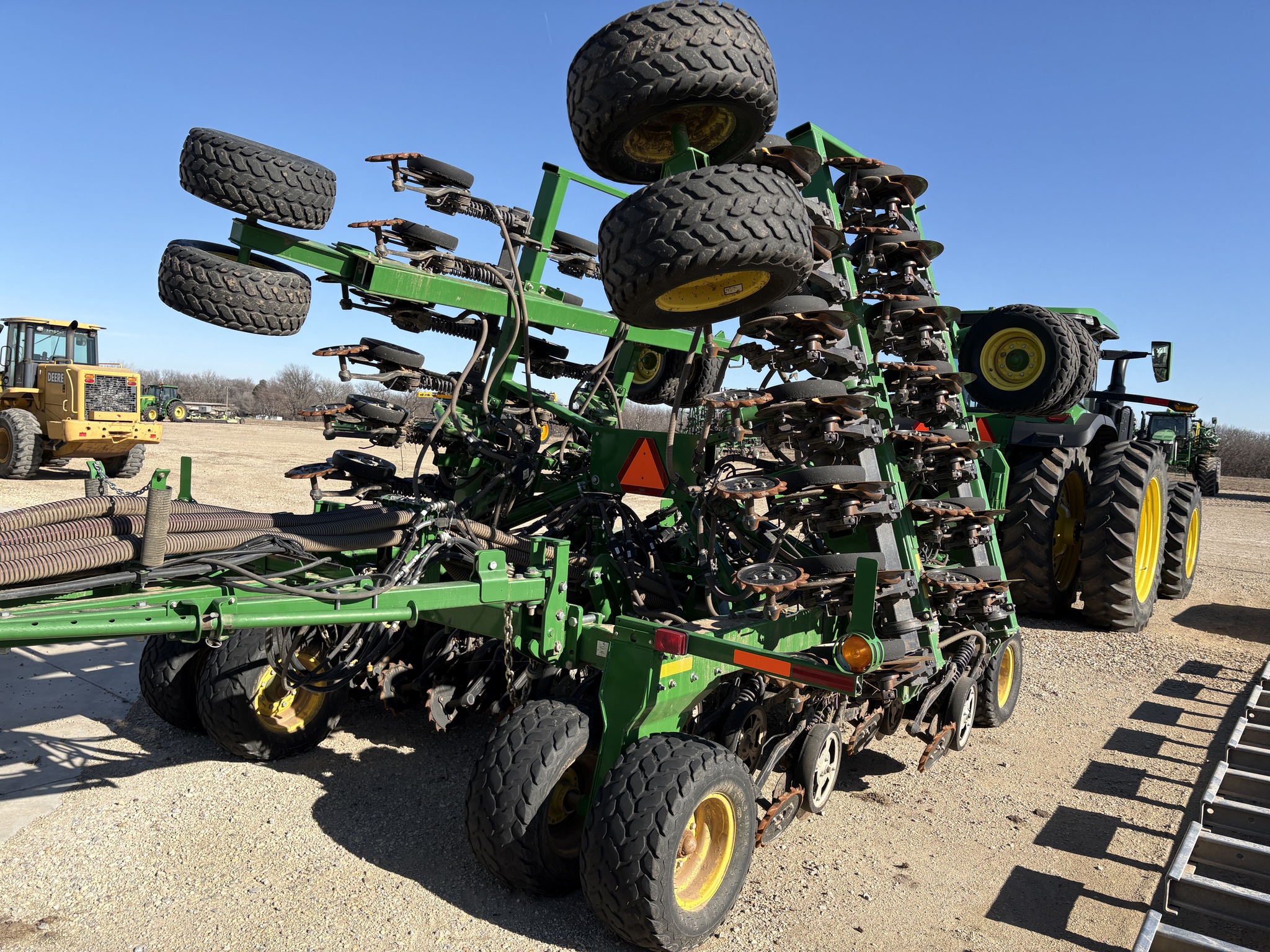 2015 John Deere 1890 Image 2