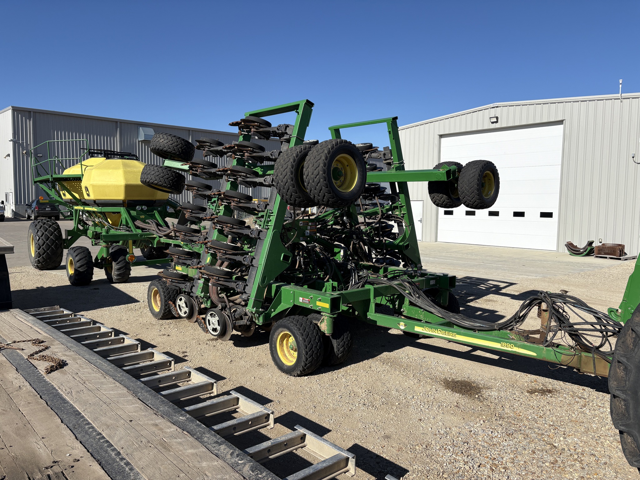 2015 John Deere 1890 Image 1