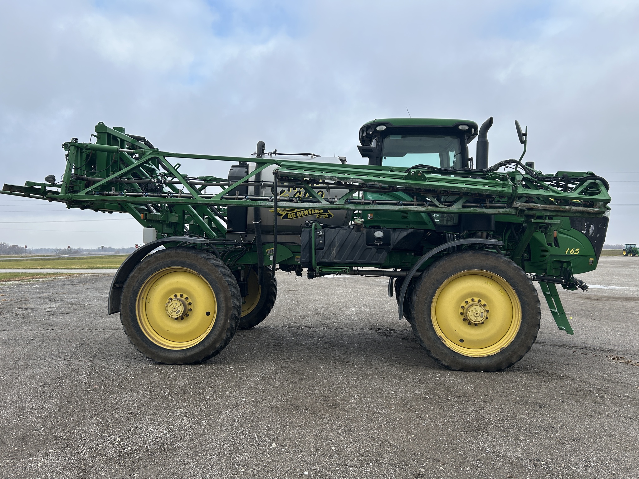  2014 John Deere R4038 at Heritage Tractor in Carthage, IL