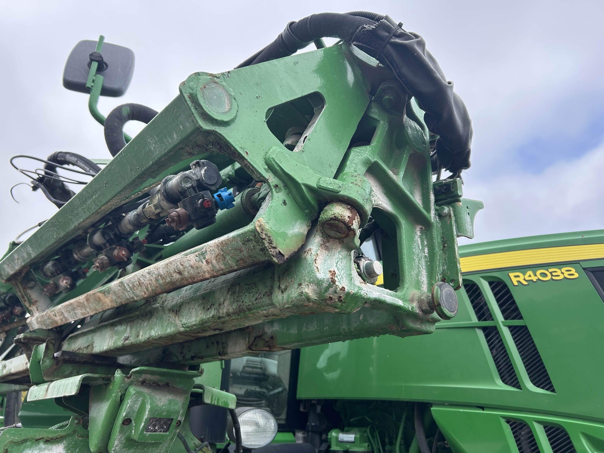  2014 John Deere R4038 at Heritage Tractor in Carthage, IL