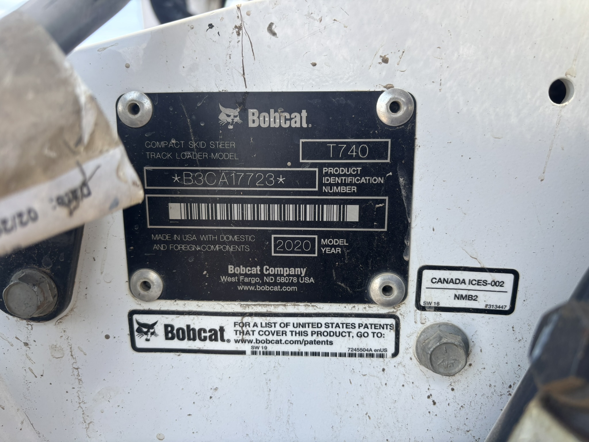 2020 Bobcat T740 Image 25