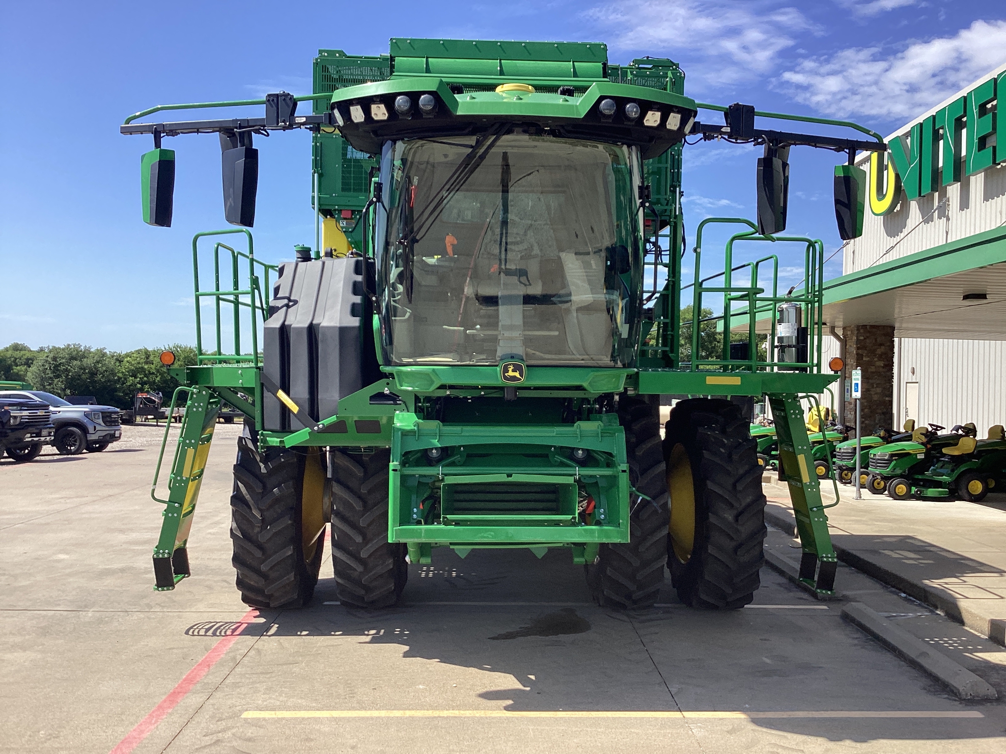 2024 John Deere CS770 Image 5
