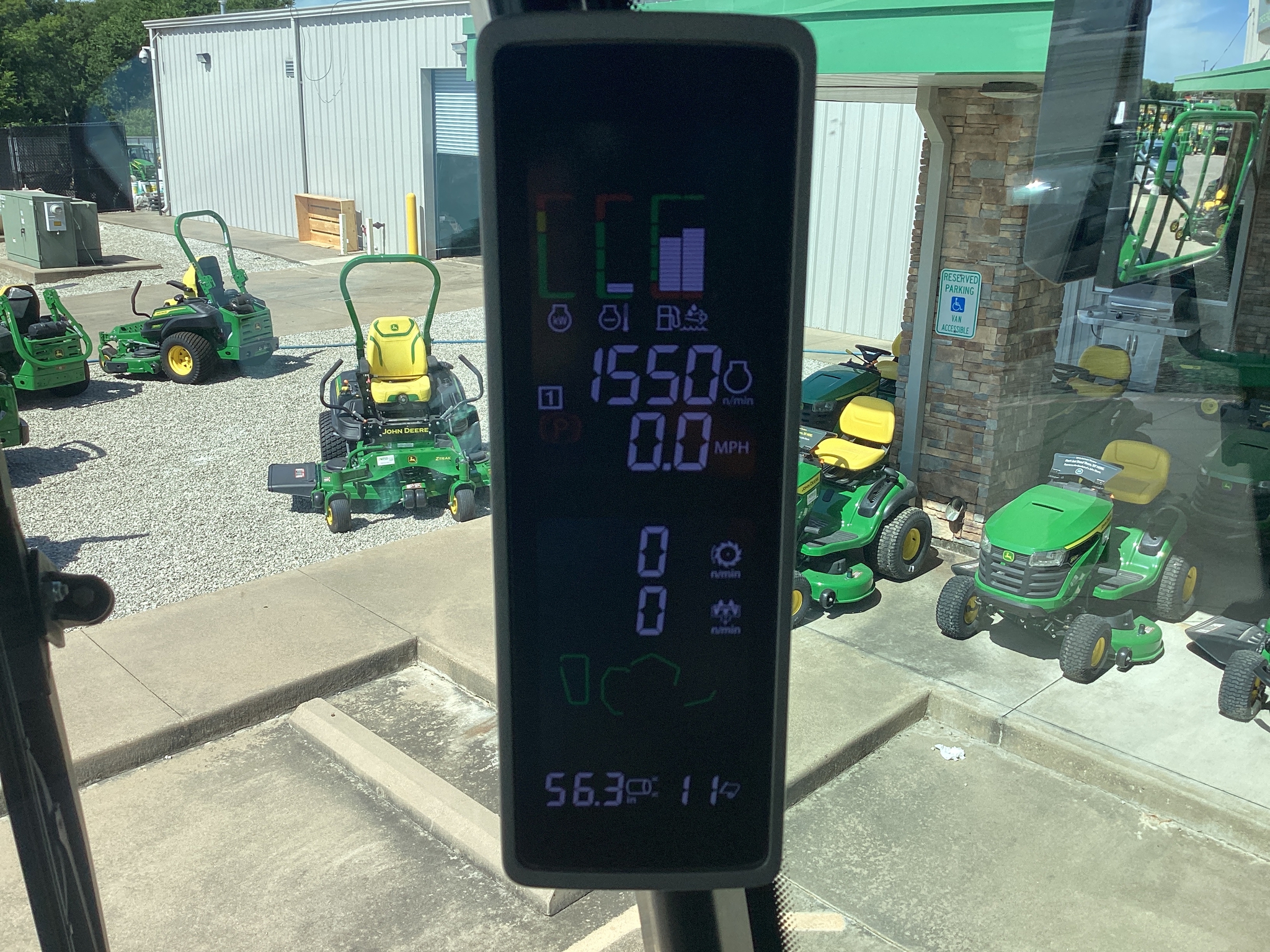 2024 John Deere CS770 Image 18