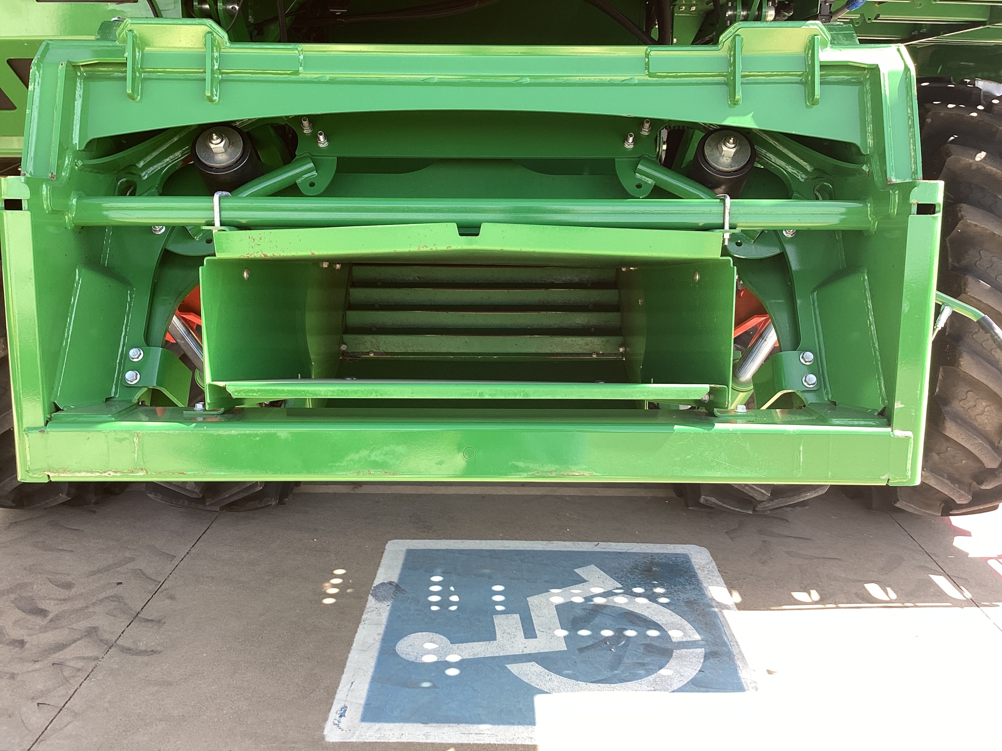 2024 John Deere CS770 Image 31