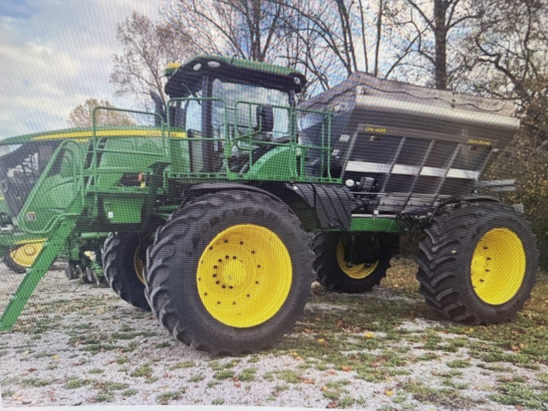2021 John Deere R4045