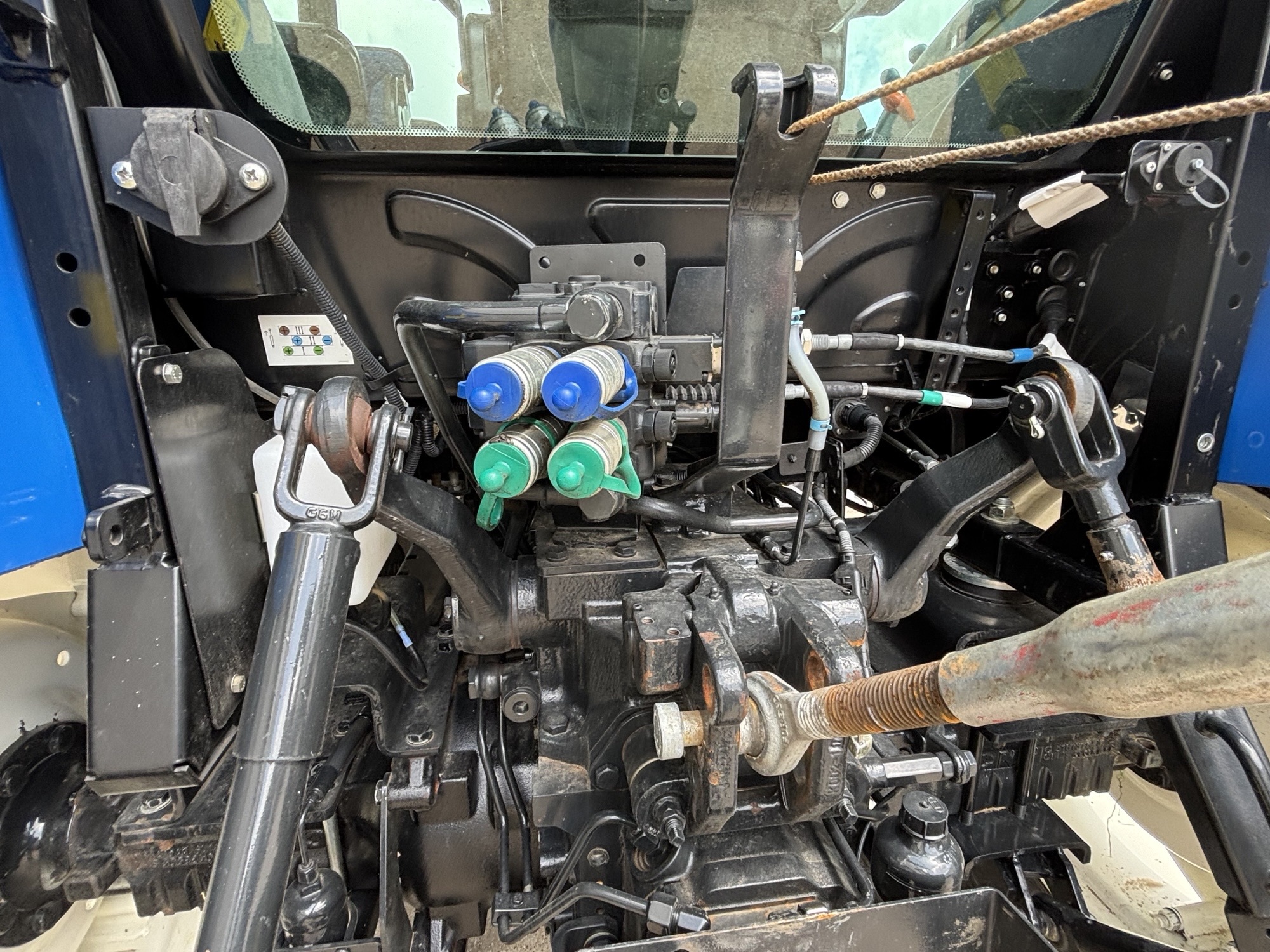 2022 New Holland Workmaster 95 Image 15