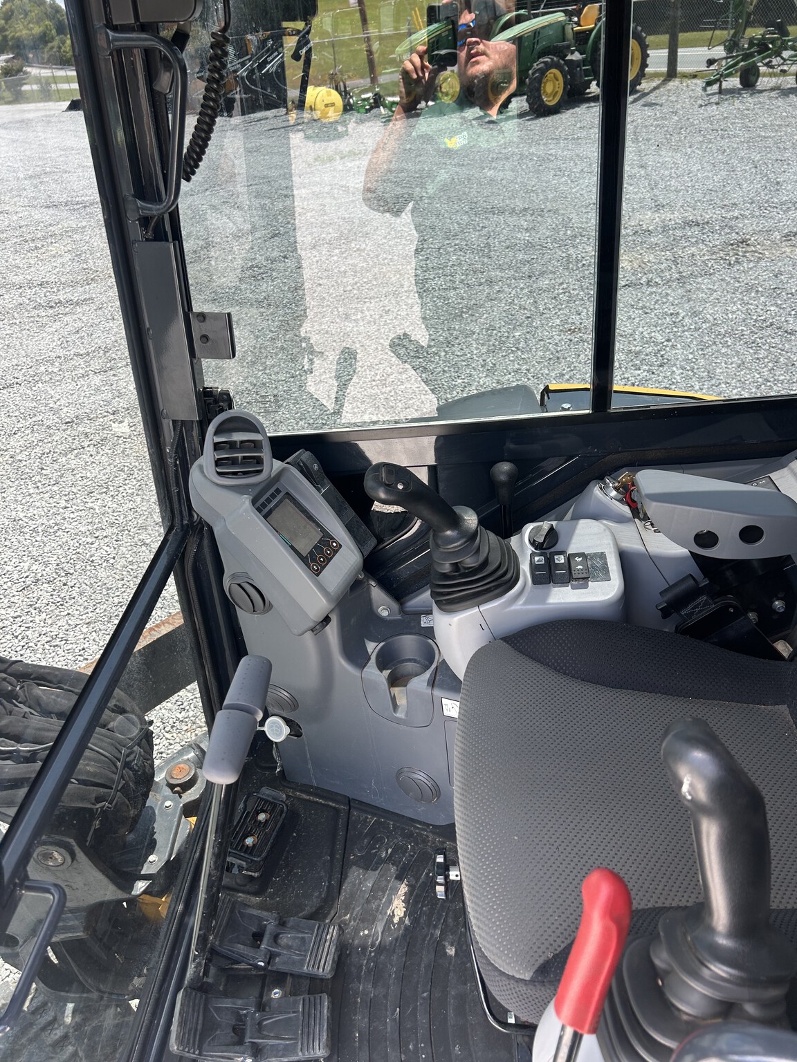 2023 John Deere 35 P Image 5