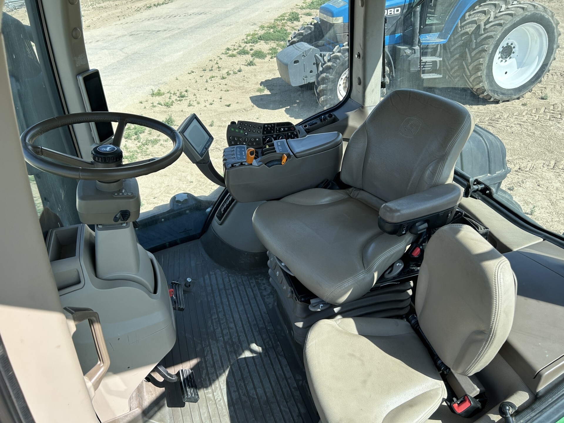 2013 John Deere 9560RT Image 19