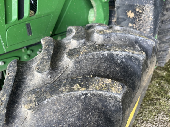 Photo of 2019 John Deere 6155R