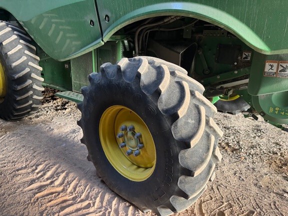 Photo of 2022 John Deere S770