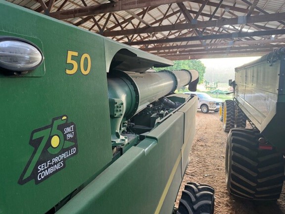 Photo of 2022 John Deere S770